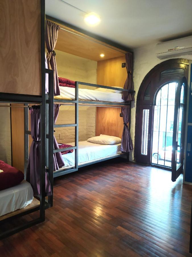 Albergue Mediomundo Montevideu