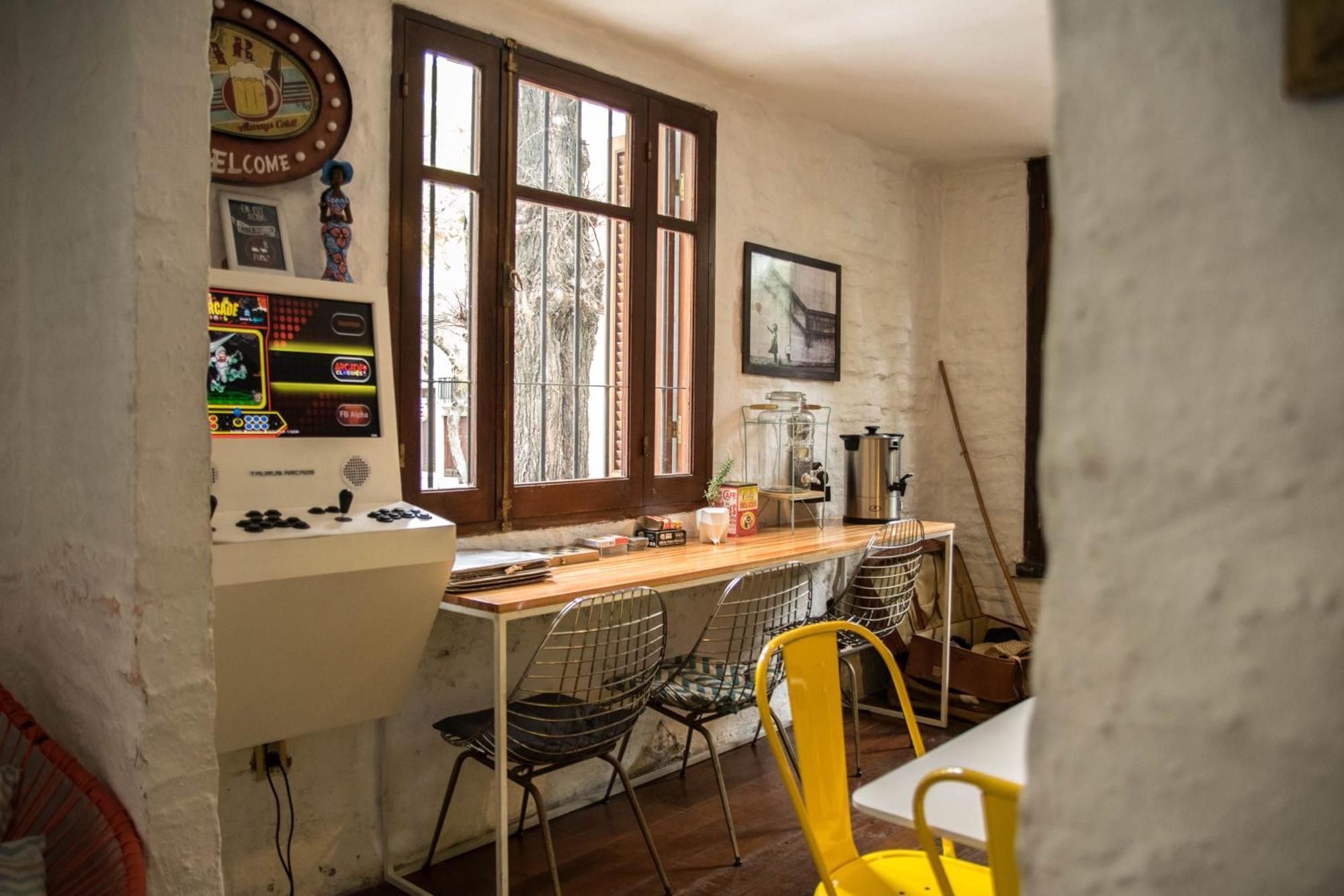 Albergue Mediomundo Montevideu